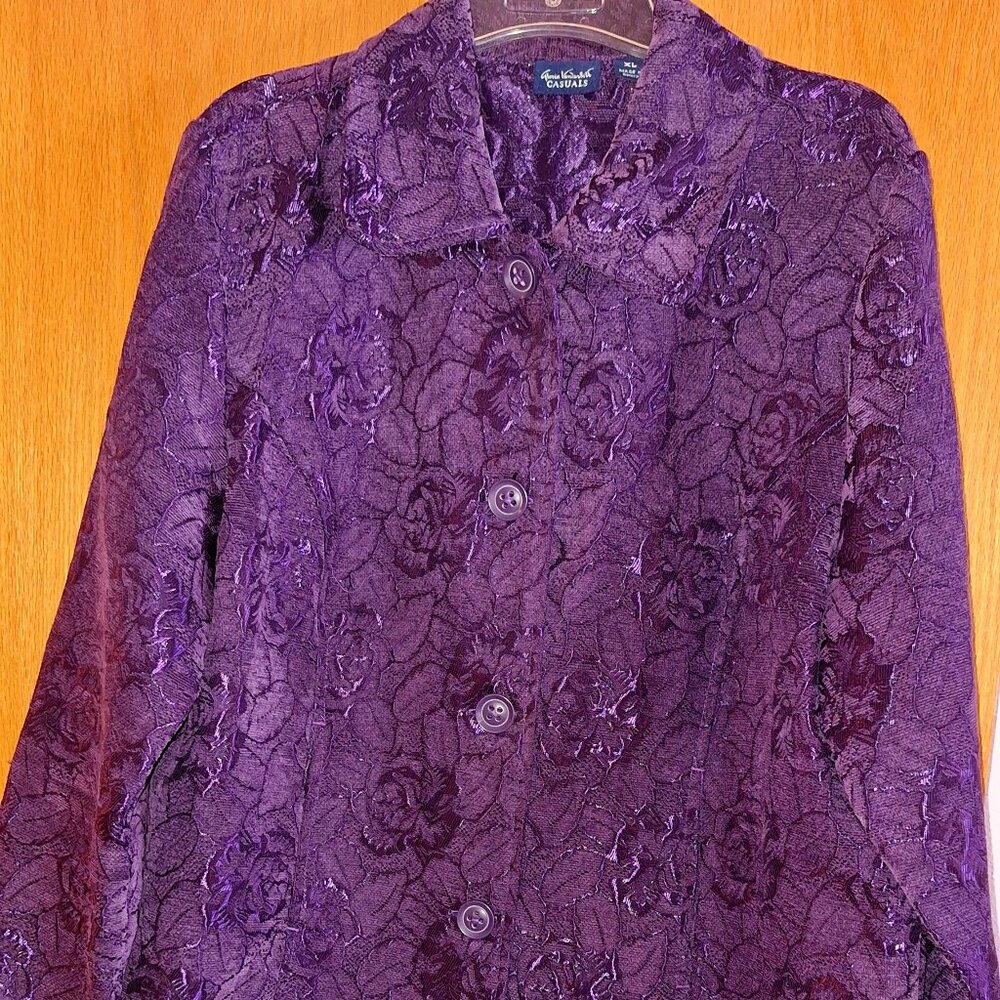 Woman's Jacket / Blazer
